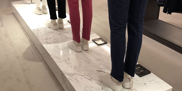 Top End Fashion House Displays